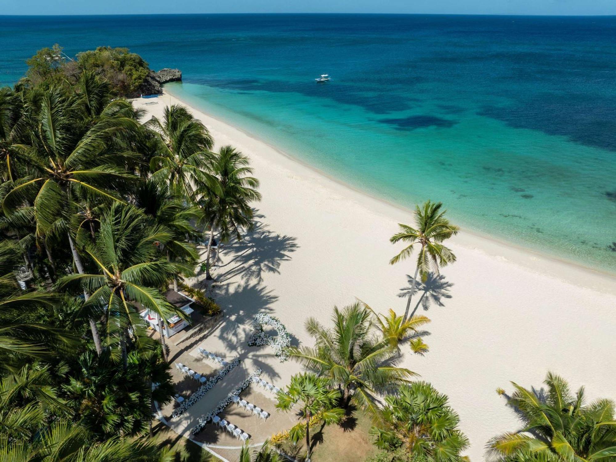 Movenpick Resort & Spa Boracay Yapak Екстер'єр фото Beach at the island of Siargao